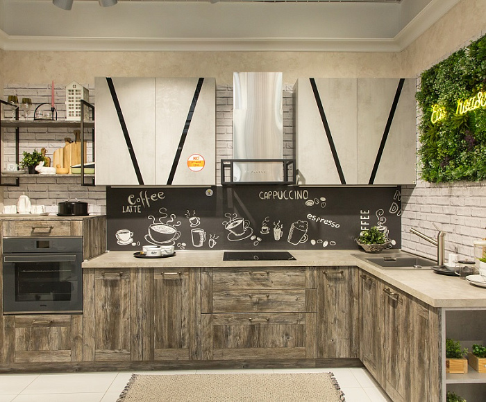 м. Пражская