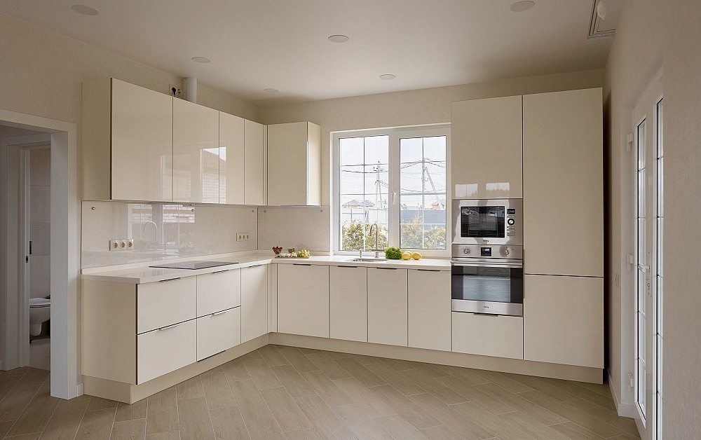 Глянцевая кухня для телеведущей Тутты Ларсен