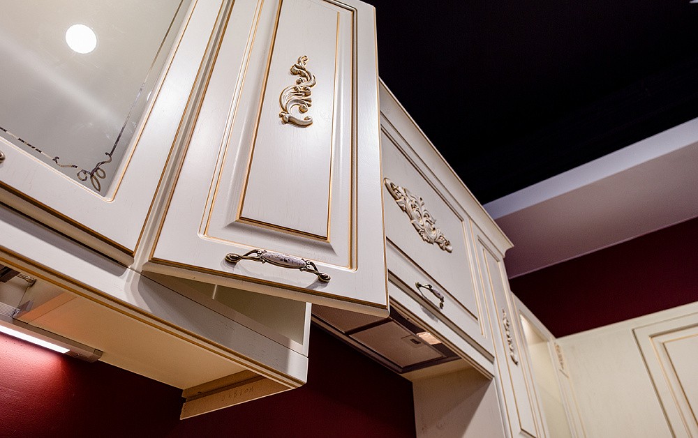 Кухня Катарина с патиной